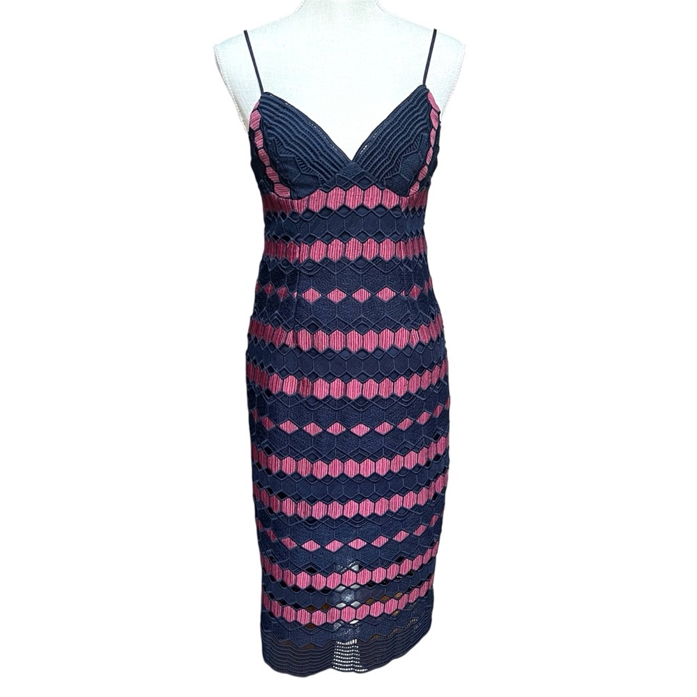 BARDOT | EUC Diamond Lace Bodycon Dress Size 6